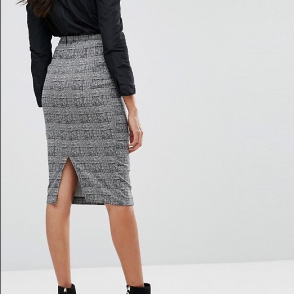 River Island Check Bow Detail Pencil Skirt - Picture 2 of 4